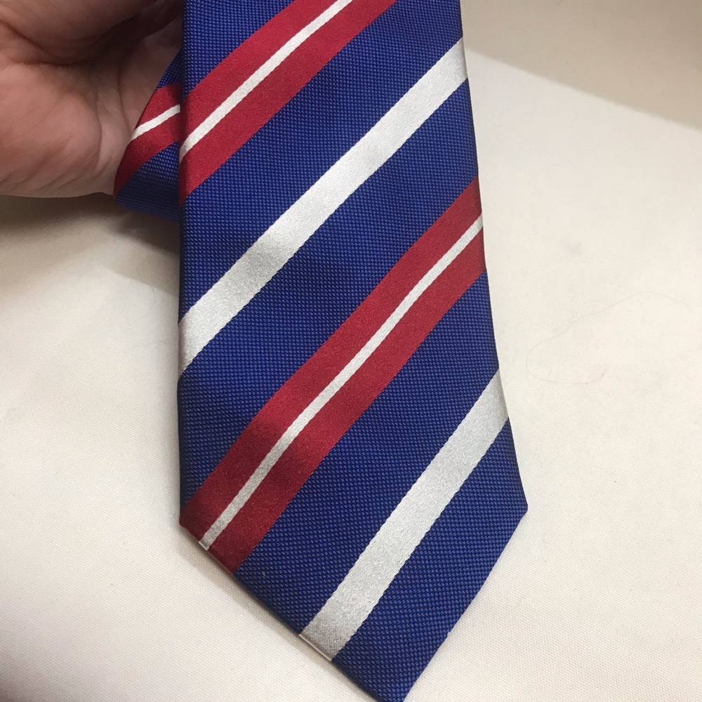 Charles Tyrwhitt Men's Red White Blue Silk Necktie Neck Tie